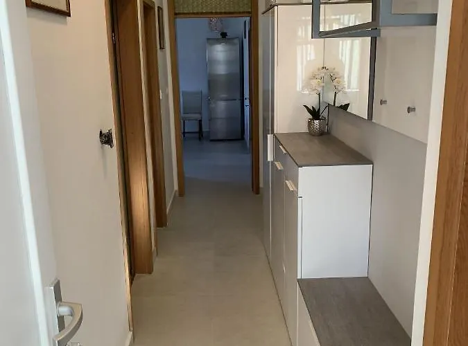 Apartament With Parking Space Grebastica, Sibenik - 4252